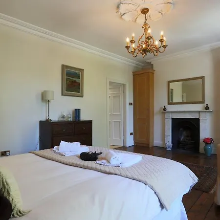 Grand Georgian With Period Charm 3 Bed